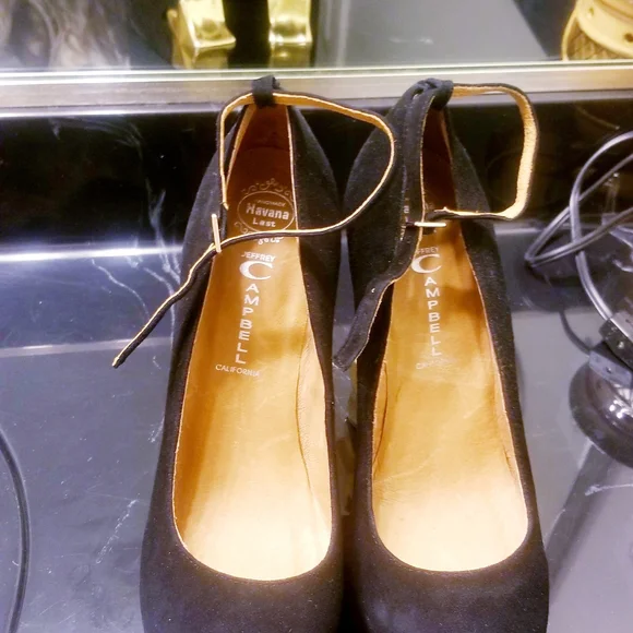 Jeffrey Campbell Black and Gold Star Heels - Picture 2 of 5